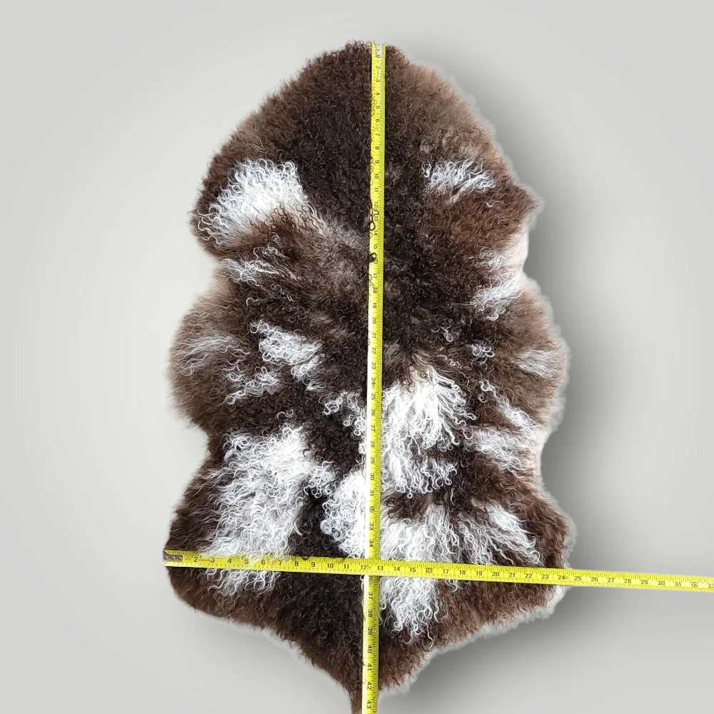 MUST HAVE! Luxury Tibet Mongolian Sheepskin Decorative Throw or Warming Blanket - Picture 4 of 16